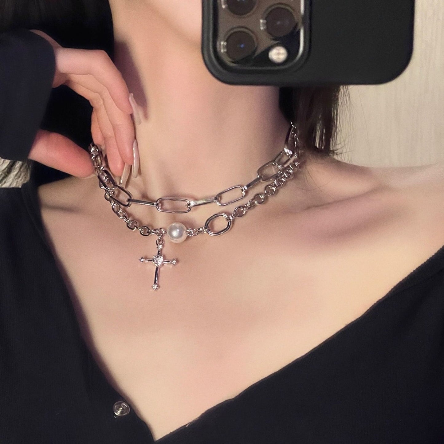 Metal Rhinestone Cross Pearl Punk Necklace Texture Collarbone Chain Male Choker Necklace for Woman