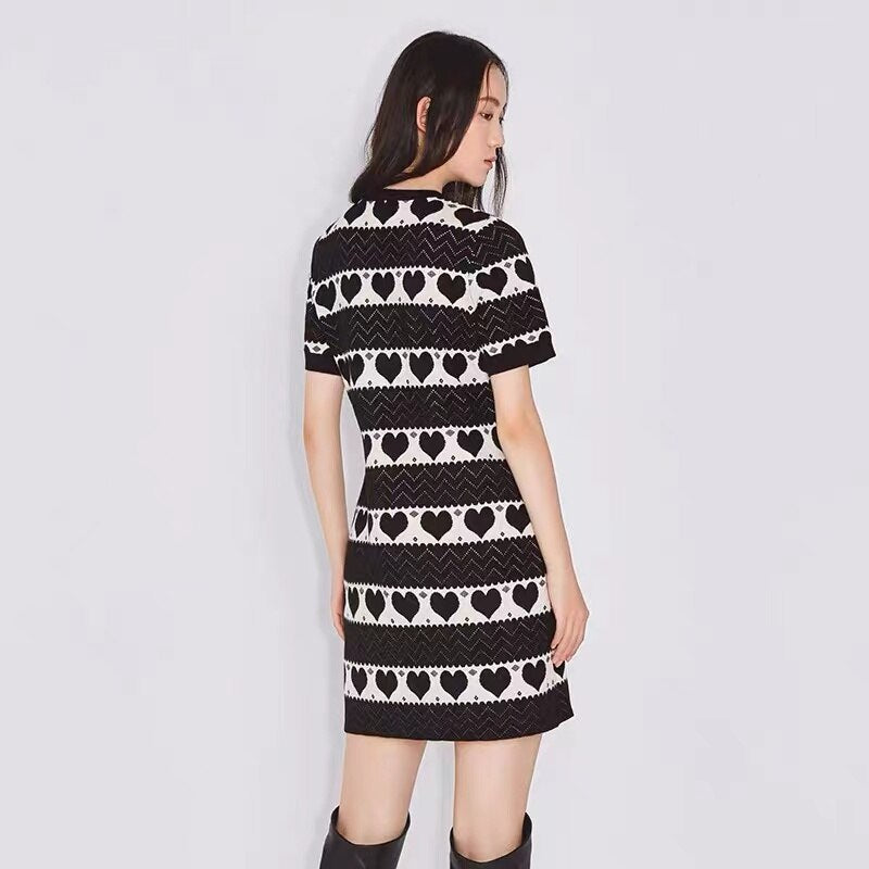 Sweater Dress Women O-Neck Short Sleeve Striped Love Heart Pattern Korean Fashion Traf Clothes Casual Bodycon Knit Mini Dresses