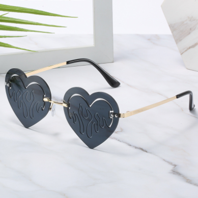 Fashion Rimless Heart Sunglasses Women Luxury Unique Snowflake Sun Glasses For Female Trend Frameless Butterfly Eyeglasses Woman