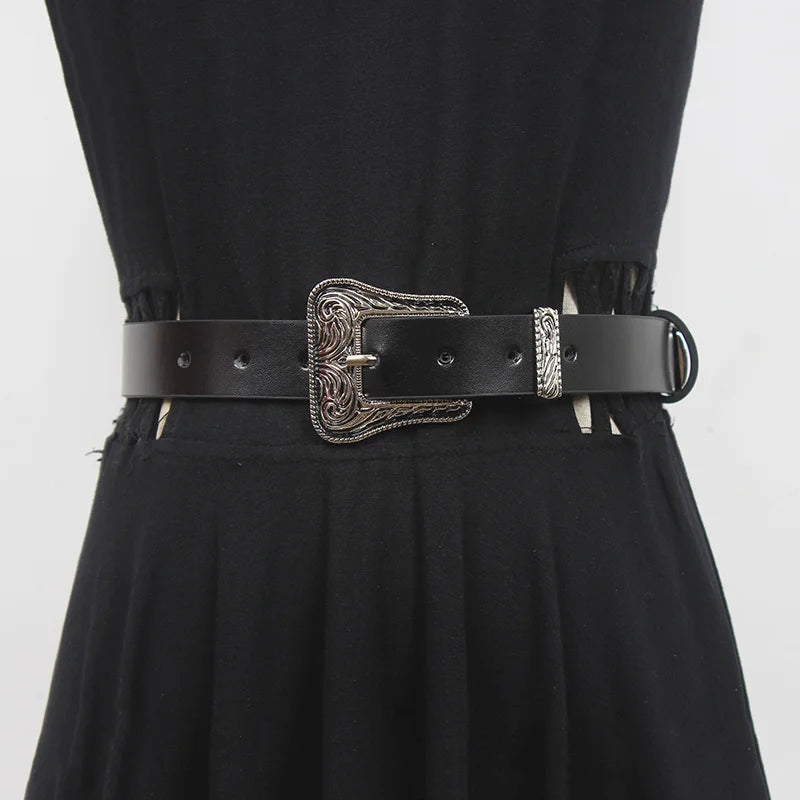 Black genuine leather star studded decorative belt, punk retro carved head, fashionable and versatile